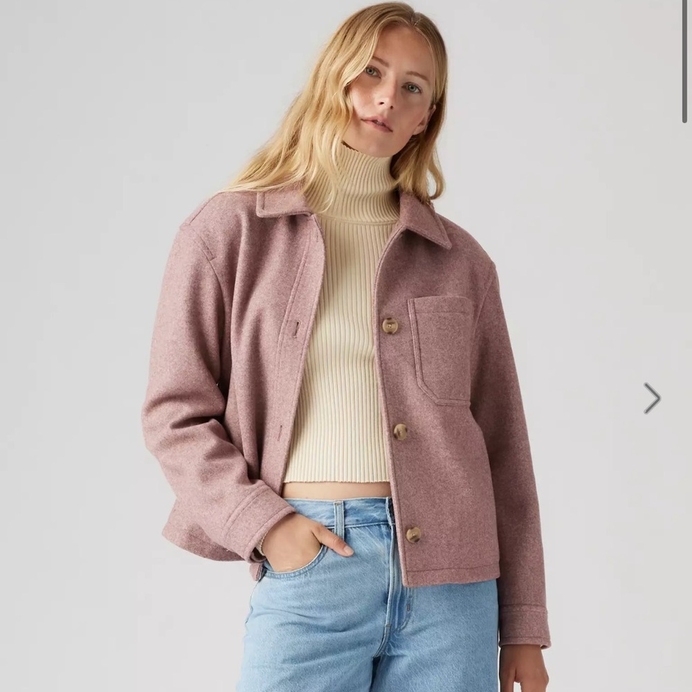 New Levi’s Women’s SOFT CHORE JACKET Size XS Color‎ Rose Taupe ©️